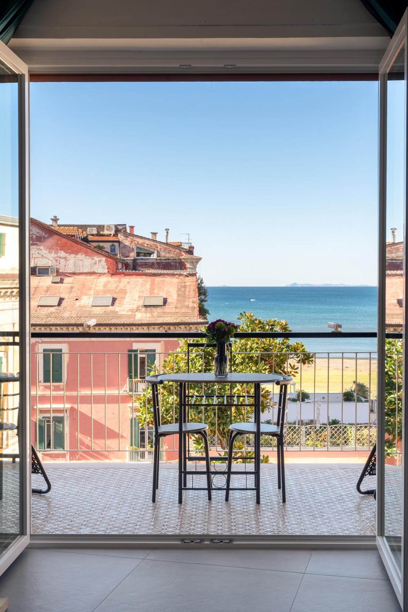 Pangea Luxury Rooms Castellammare di Stabia Exterior foto